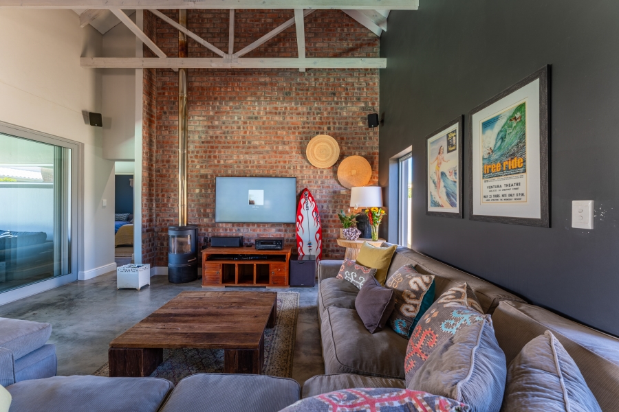 4 Bedroom Property for Sale in Cape St Francis Eastern Cape